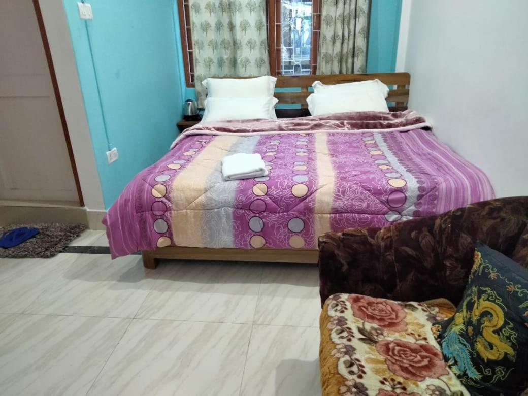 Hotel White Tara Tawang Buitenkant foto